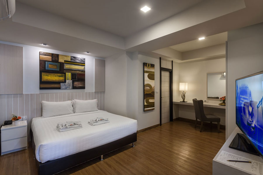 Two-Bedroom Suite Bed